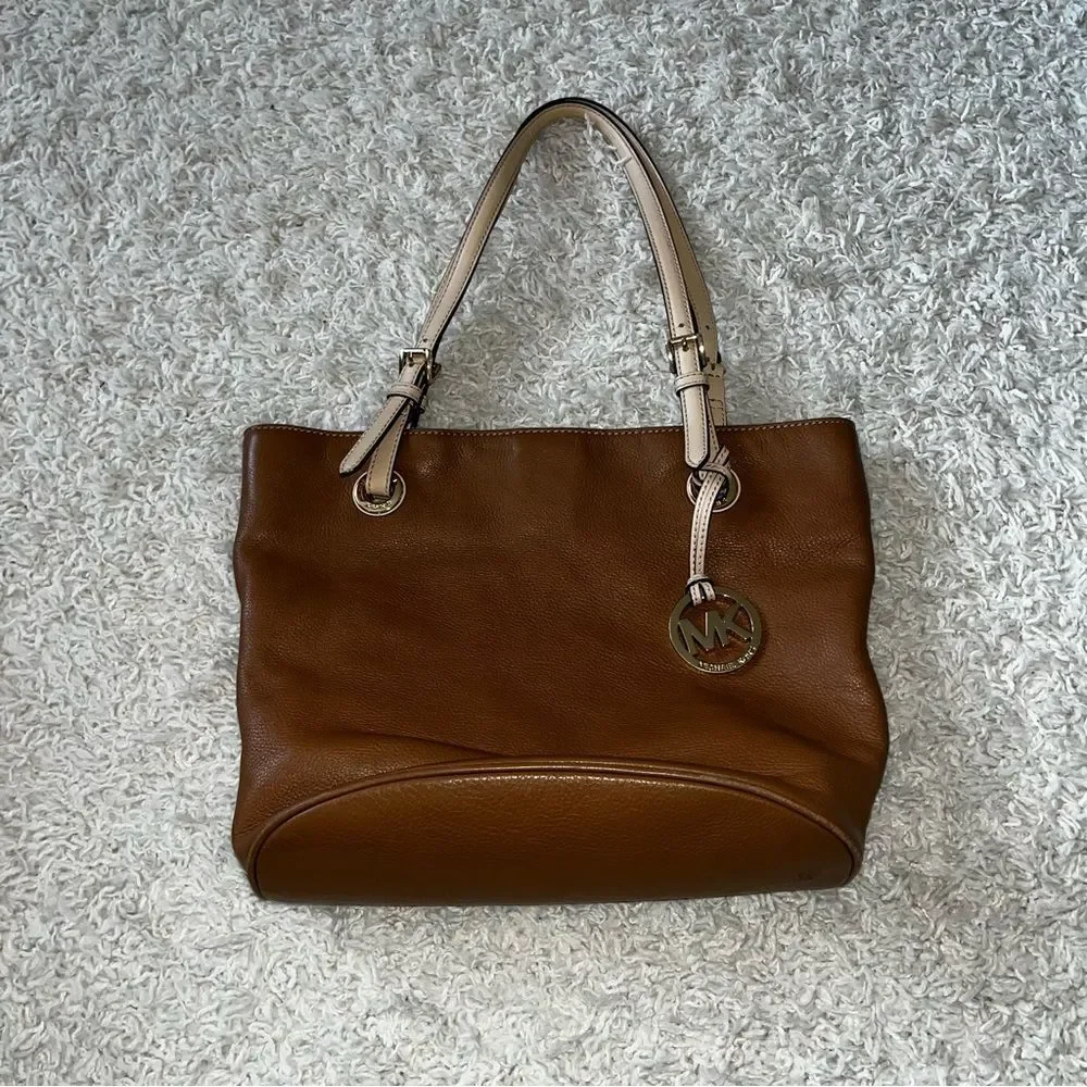 michael kors brown shoulder bag